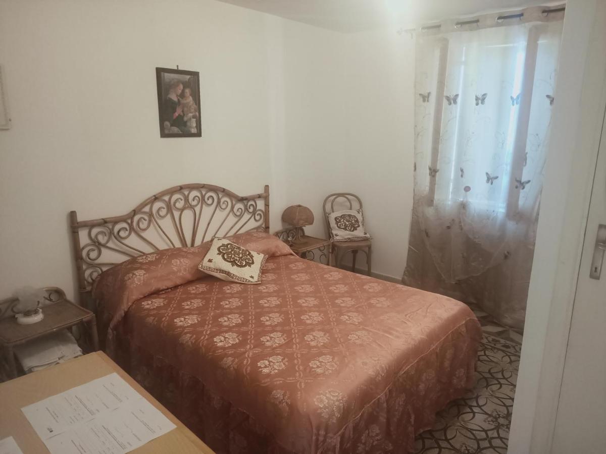Musica E Poesia Da Battisti Ida Villa Poggio Bustone Exteriör bild